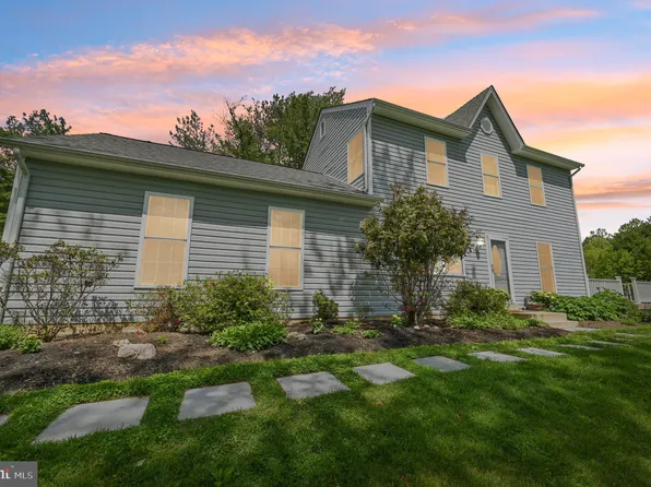 2917 Greenhill Ct, Ijamsville, MD 21754