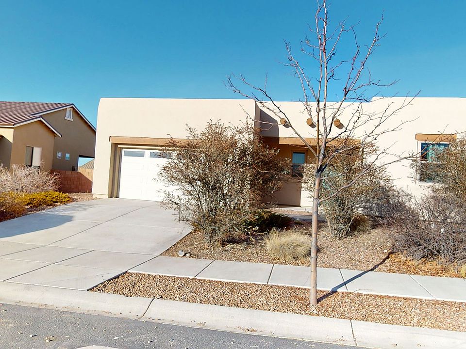 1st image of 31 Camino Cerro Escondido