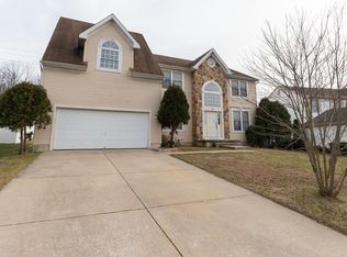 51 Bluestone Cir, Sicklerville, NJ 08081