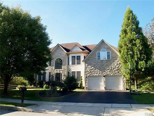 2530 Quail Run photo 1
