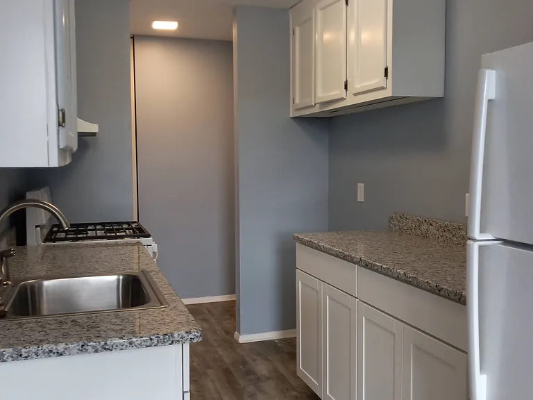 10 Shrewsbury Green Dr #I — Photo 10