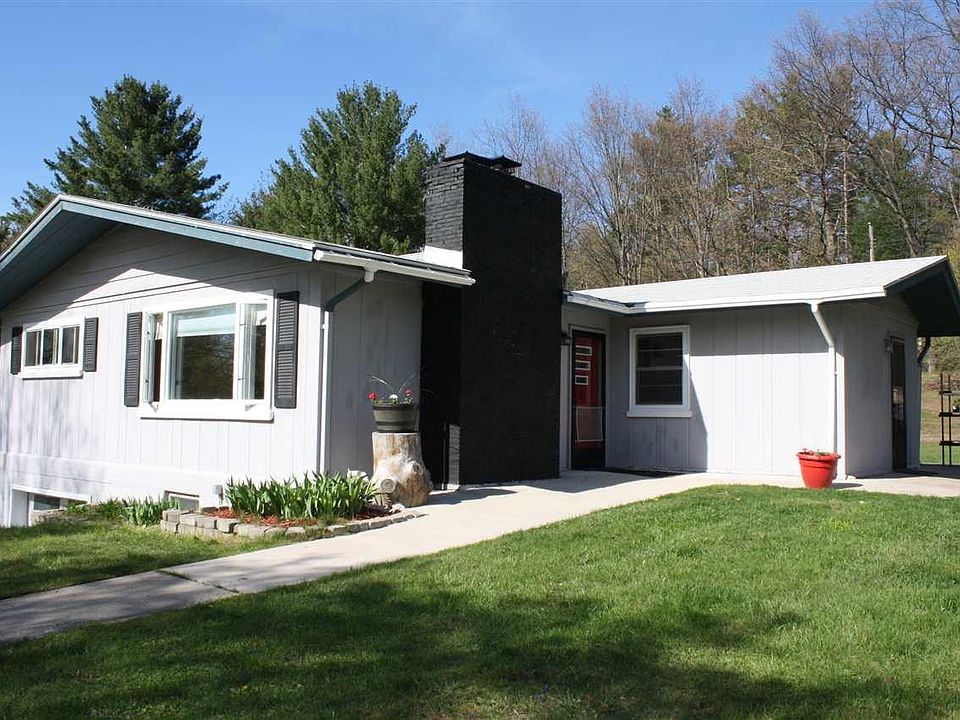 1st image of 716 E Orchard Dr