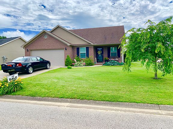 3rd image of 400 Bluegrass Dr
