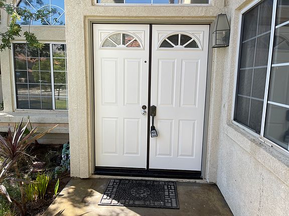 5th image of 9811 Pebble Brook Dr
