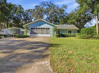 35003 Silver Oak Dr, Leesburg, FL 34788