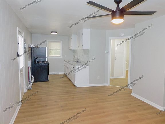 4th image of 311 Small St