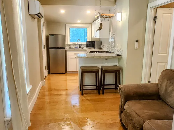229 Flume St APT 4, Chico, CA 95928
