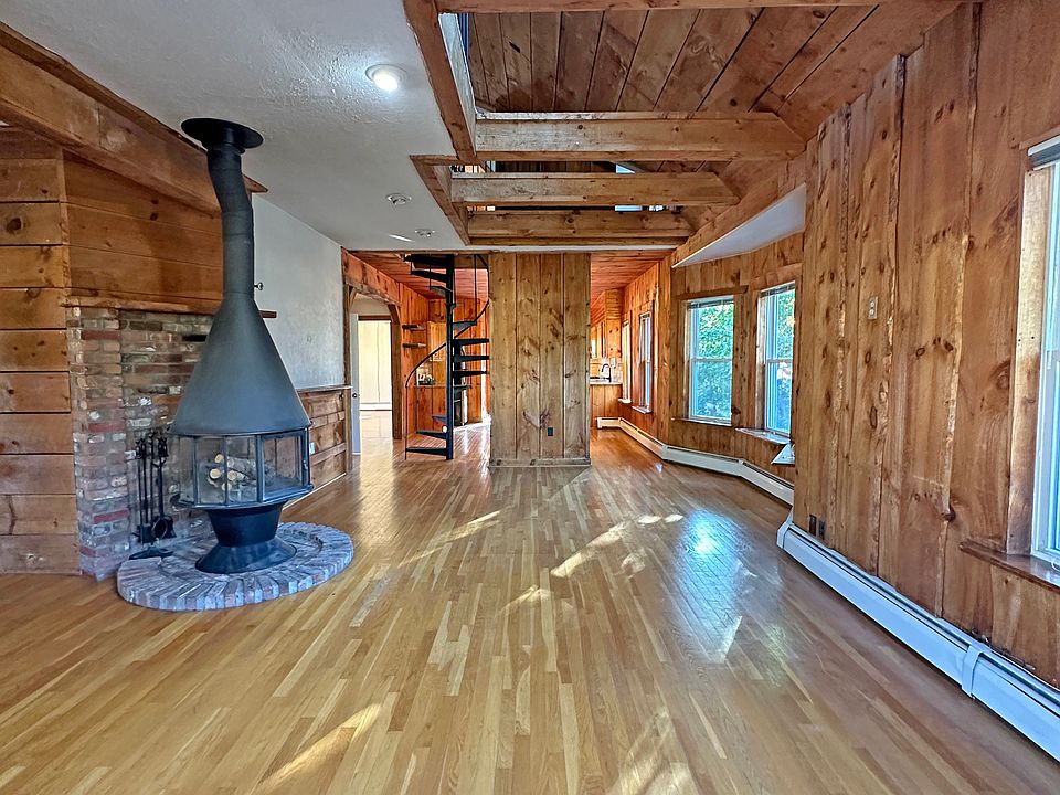 195 Morris Ave Providence RI Zillow