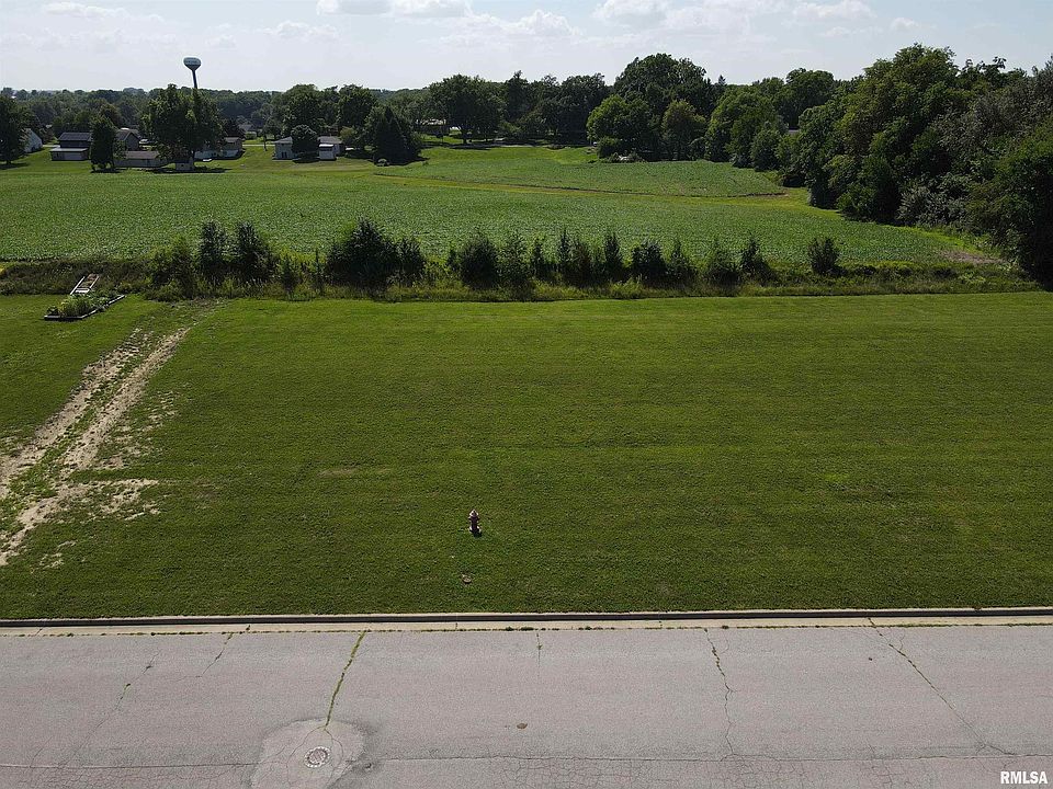 1st image of 10 Parkview Dr