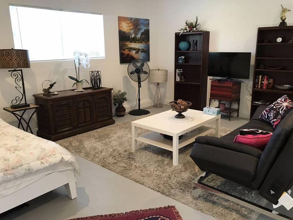 1st image of 5486 Del Cerro Blvd #2