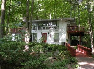 96 Eagle Valley Rd, Sloatsburg, NY 10974