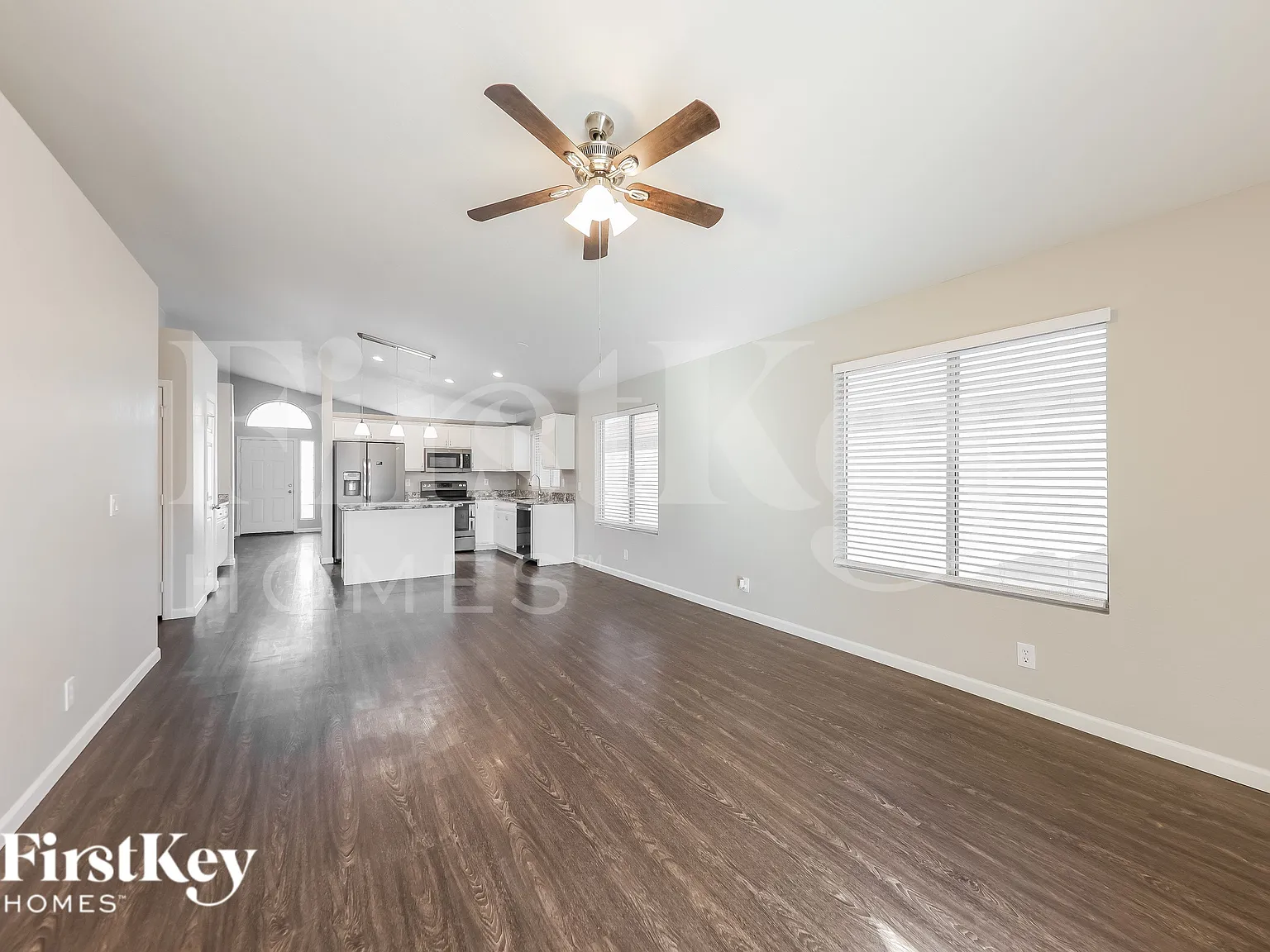 4 bed, 2.0 bath, 1508 sqft, $2,435 — Photo 3
