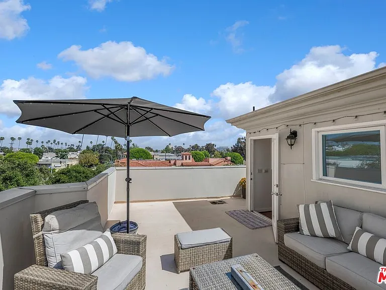 718 Lincoln Blvd #1 — Photo 30