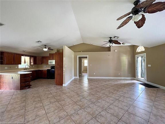 2nd image of 236 Aleutian St NE