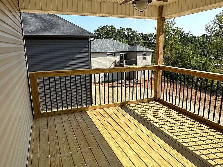 932 Cottage Hill Way — Photo 32