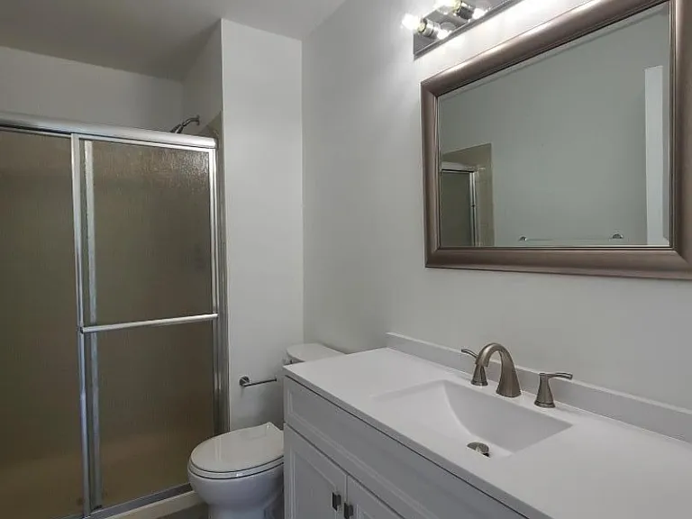 113 Irving Pl — Photo 22