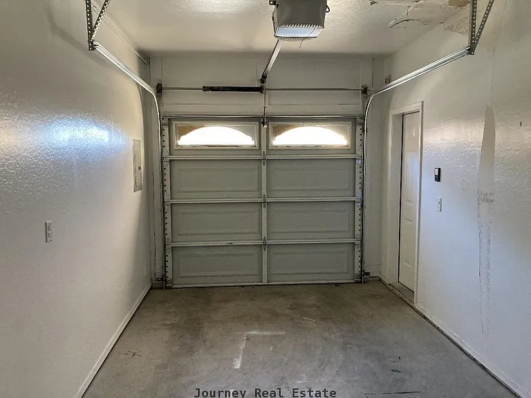 8507 E Leigh Dr — Photo 11
