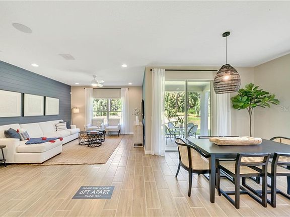 3rd image of 3543 Fernanda Dr