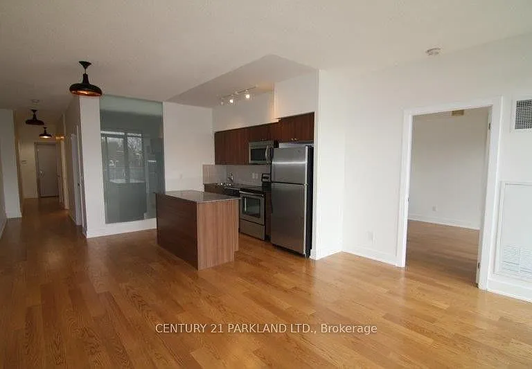 1638 Bloor St W #311 — Photo 2