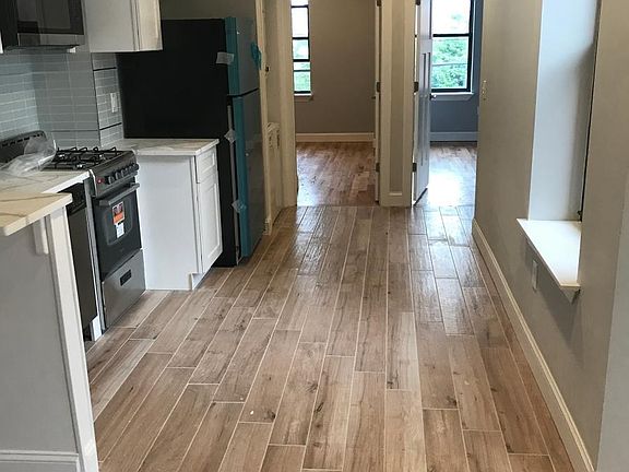 3rd image of 45 Clifton Place # Fl 3rd