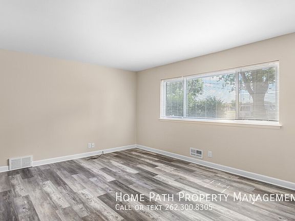 3rd image of 3027 W Ruskin Ct APT 5