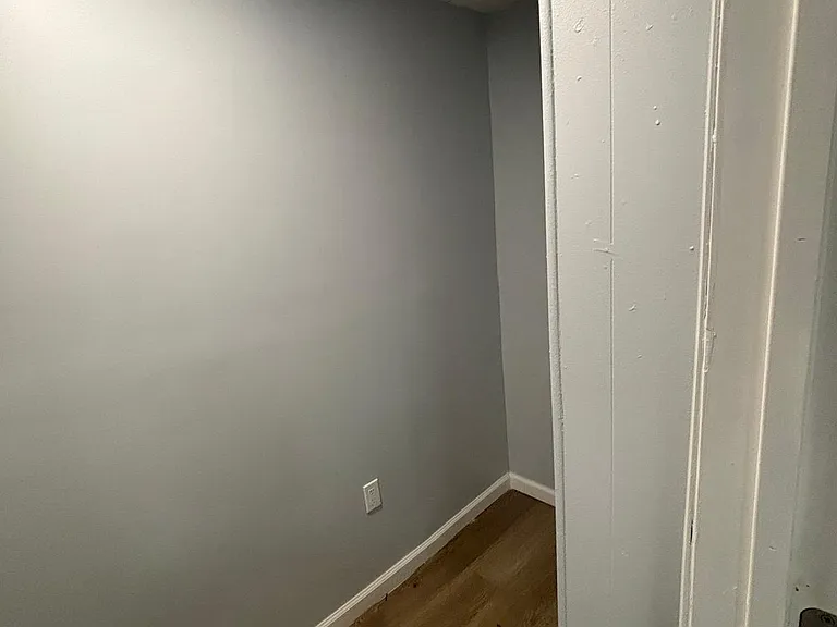 9 W Monroe St #9 — Photo 6