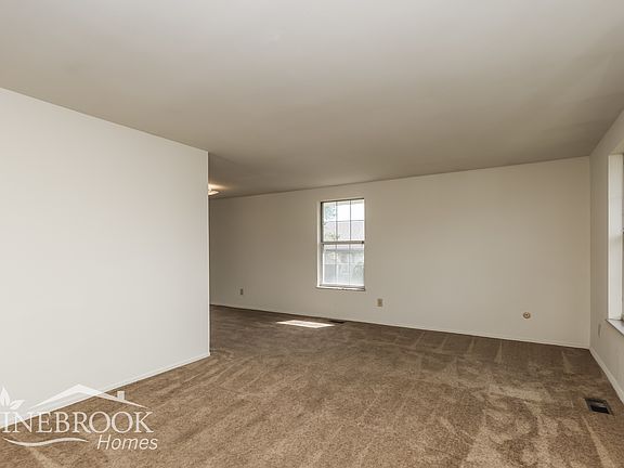 3rd image of 5817 Troy Villa Blvd