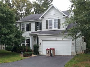 8228 Yesterlinks Ct, Gainesville, VA 20155