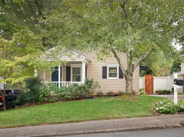 221 Wright St SW, Marietta, GA 30064