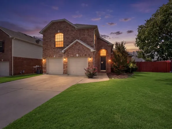 6925 Cattle Dr, Fort Worth, TX 76179