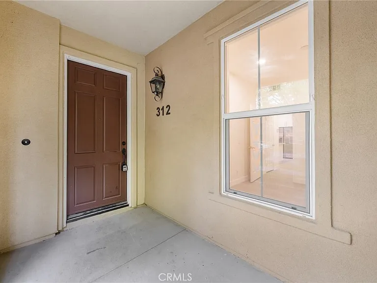 312 Quail Rdg — Photo 4