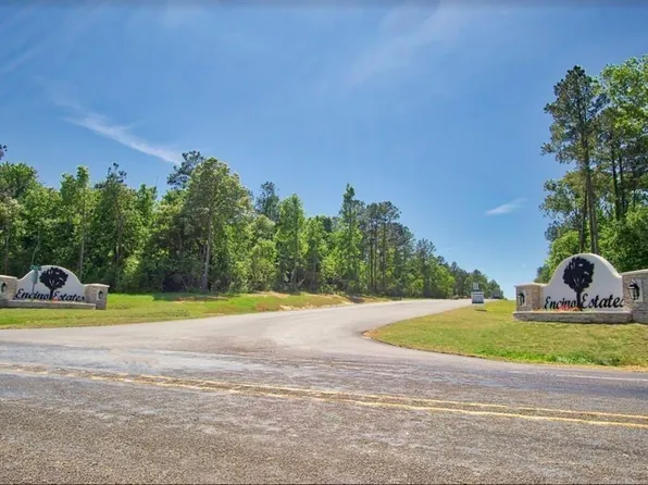 49 Road 662, Dayton, TX 77535