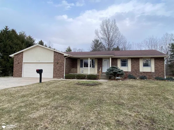 11158 N Elms Rd, Clio, MI 48420