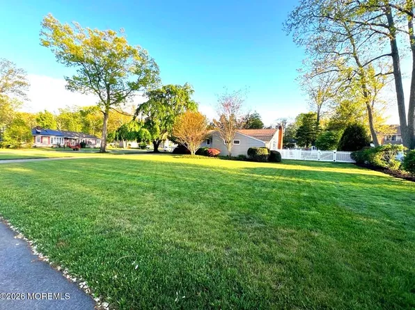 439 Monmouth Avenue, Pine Beach, NJ 08741