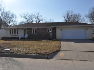 1519 Olive St, Carroll, IA 51401