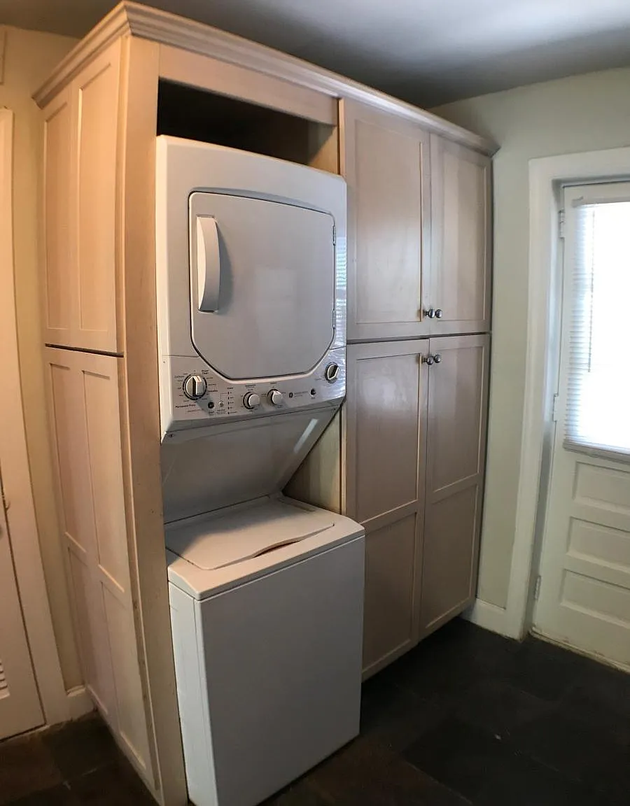 2 bed, 840 sqft, $1,900 — Photo 3