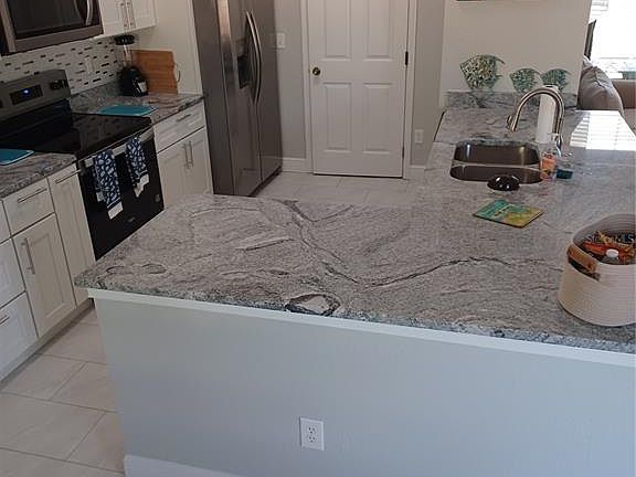 5th image of 3985 SE 138TH PLACE