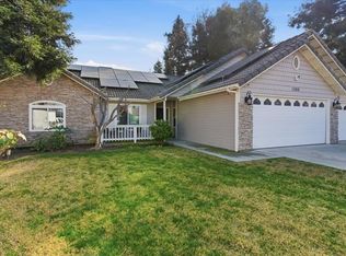 1505 N Arden Ct, Visalia, CA 93292