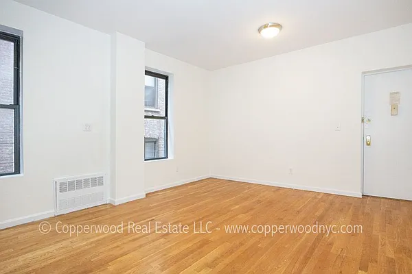 Rented by Copperwood Real Estate | media 19