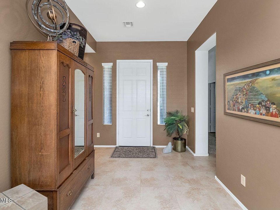 17559 W DAHLIA Drive, Surprise, AZ 85388 | Zillow