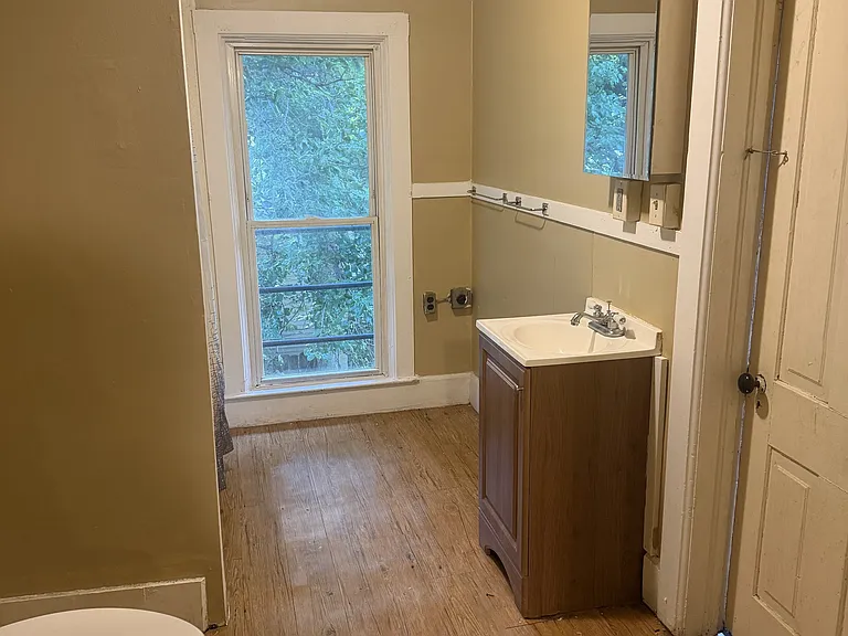 2100 Pershing Blvd #3 — Photo 7