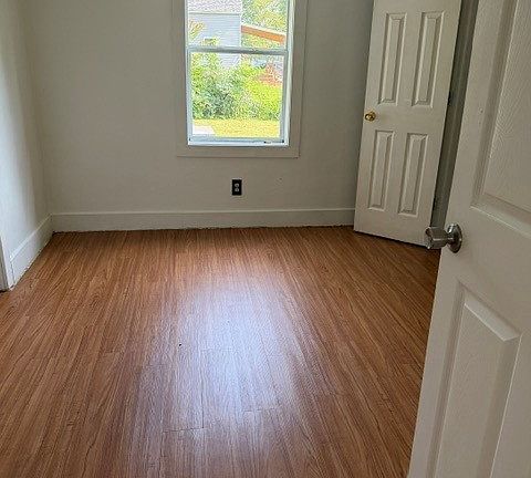 2nd image of 222 N Ross St