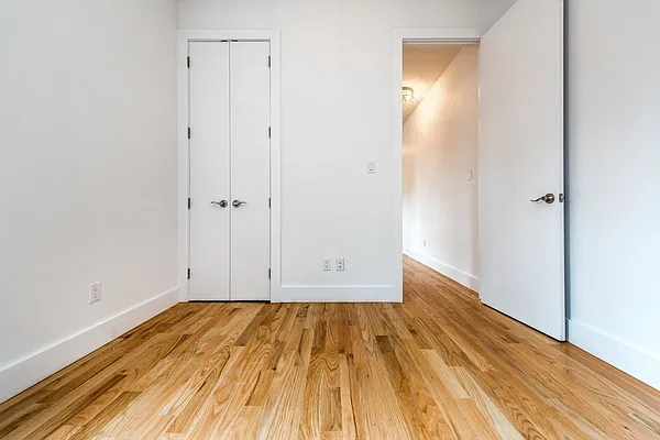 Rented by L Rose Realty (Brokerage) | media 17