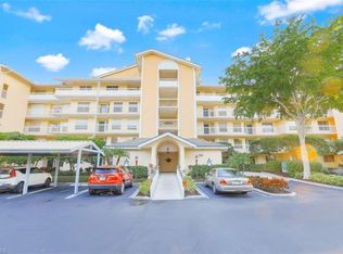 360 Horse Creek Dr APT 502, Naples, FL 34110