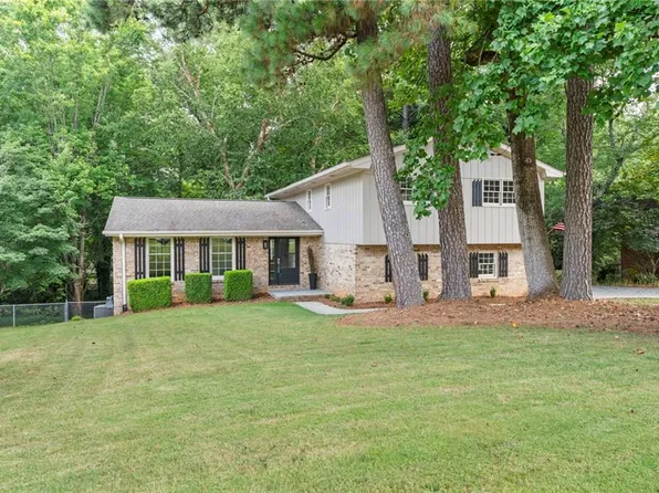 3937 Locklear Way, Doraville, GA 30360