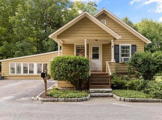 36 Garfield Ave, South Hamilton, MA 01982