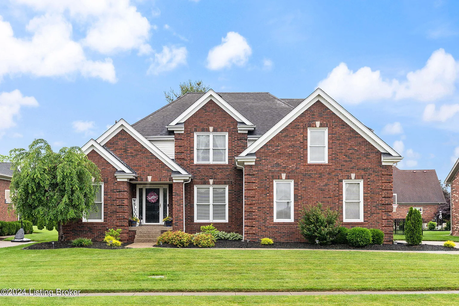 7605 Kendrick Crossing Ln photo 1
