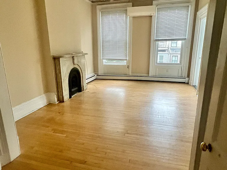 716 Washington St #2 — Photo 16