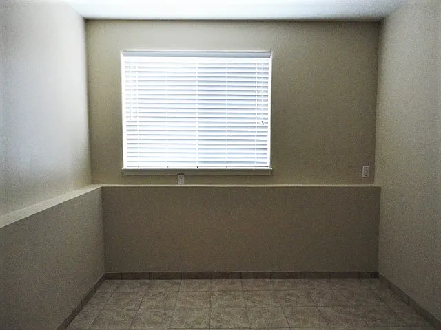 120 Latigo Trl SE — Photo 8