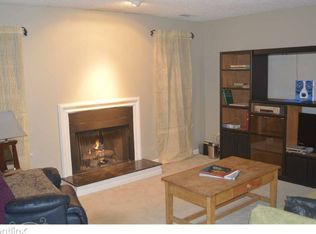 109 Mill Pond Rd, Roswell, GA 30076